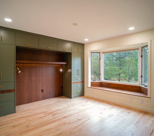 Before image alt